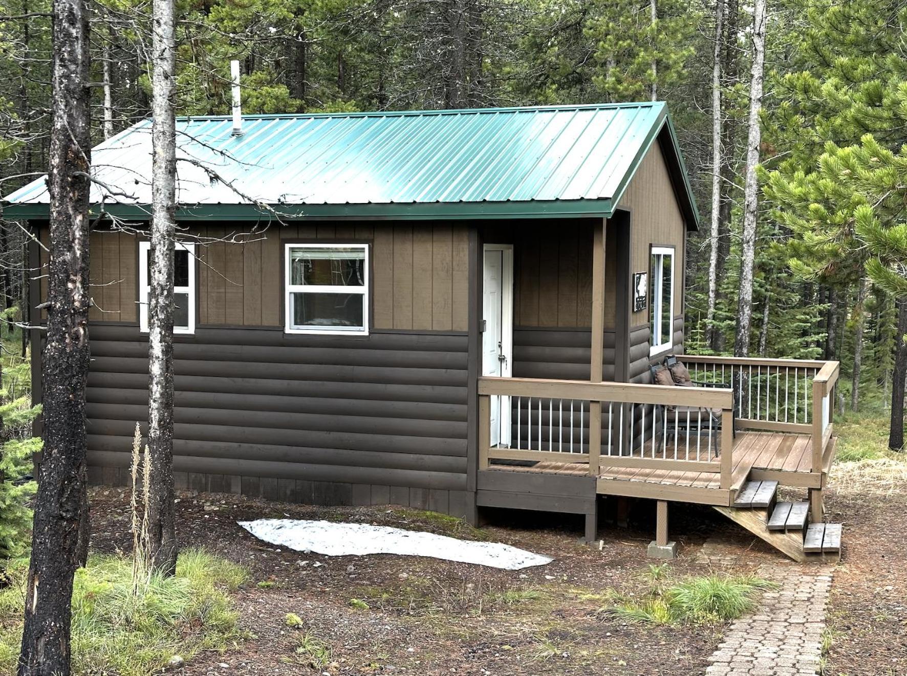 Summit Mountain Lodge And Steakhouse East Glacier Park Village ภายนอก รูปภาพ